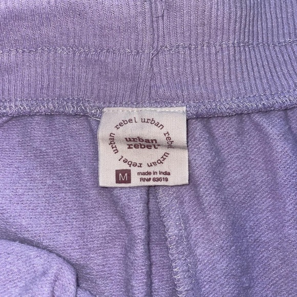 Periwinkle drawstring shorts - Picture 6 of 6